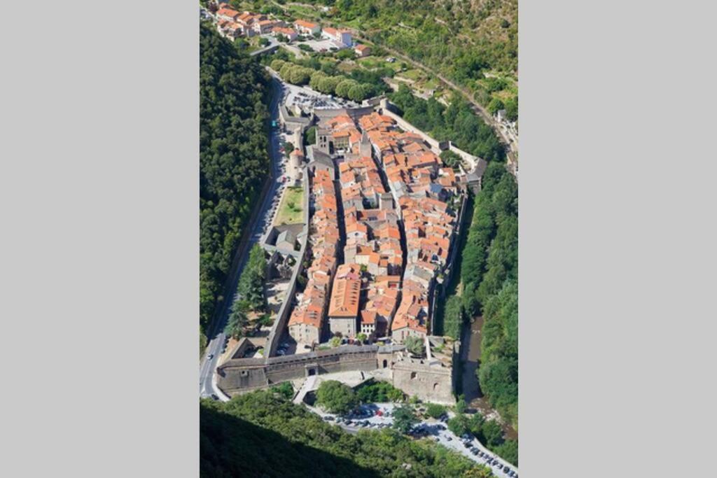 Les Maisons Du Conflent, Maisons Familiales En Pierre Au Coeur Des Remparts Villefranche-de-Conflent Εξωτερικό φωτογραφία